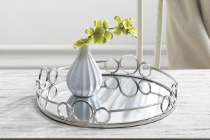 Shine Bright: Incorporating a Mirror Tray into Your Everyday Decor