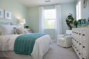 Expert Advice: How to Select the Right Color Palette for Your Bedroom Wall Decor