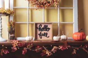 Creating a Welcoming Fall Ambiance with Seasonal Decor